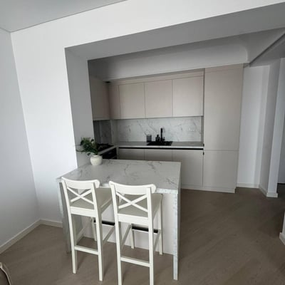 Аренда светлой 2-комнатной квартиры, 48 м², район Пипера, Бухарест, Румыния